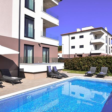 Luxury Apartment Faro With Sea View And Swimming Pool Premantura Luaran gambar