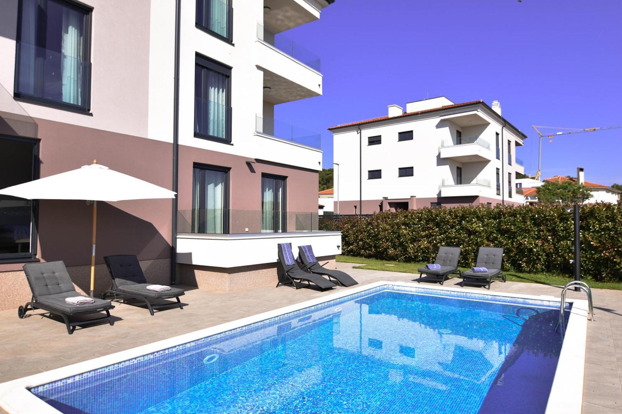 Luxury Apartment Faro With Sea View And Swimming Pool Premantura Luaran gambar